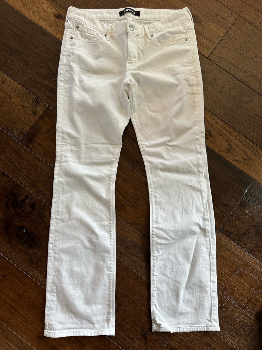 Express Women’s Bootcut White Jeans- size 10